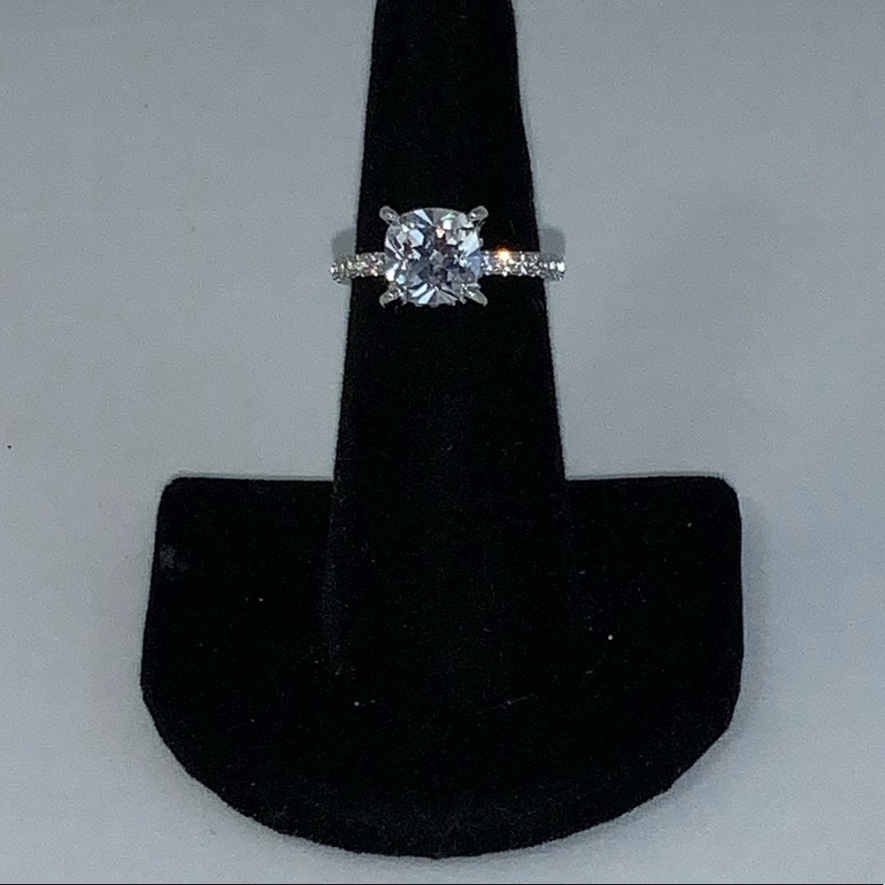 1ct Pave Crown Cushion Cut Ring - Picture 3 of 14
